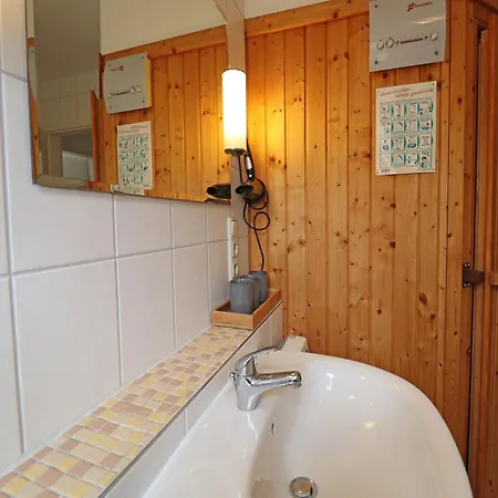Doppelhaushaelfte Bernsteinhaus Ii, Trassenheide, Cleaning Included Feriehus *